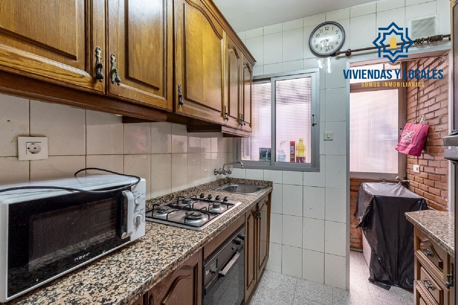 till salu lägenhet Barrio De Granada Alacantí 8