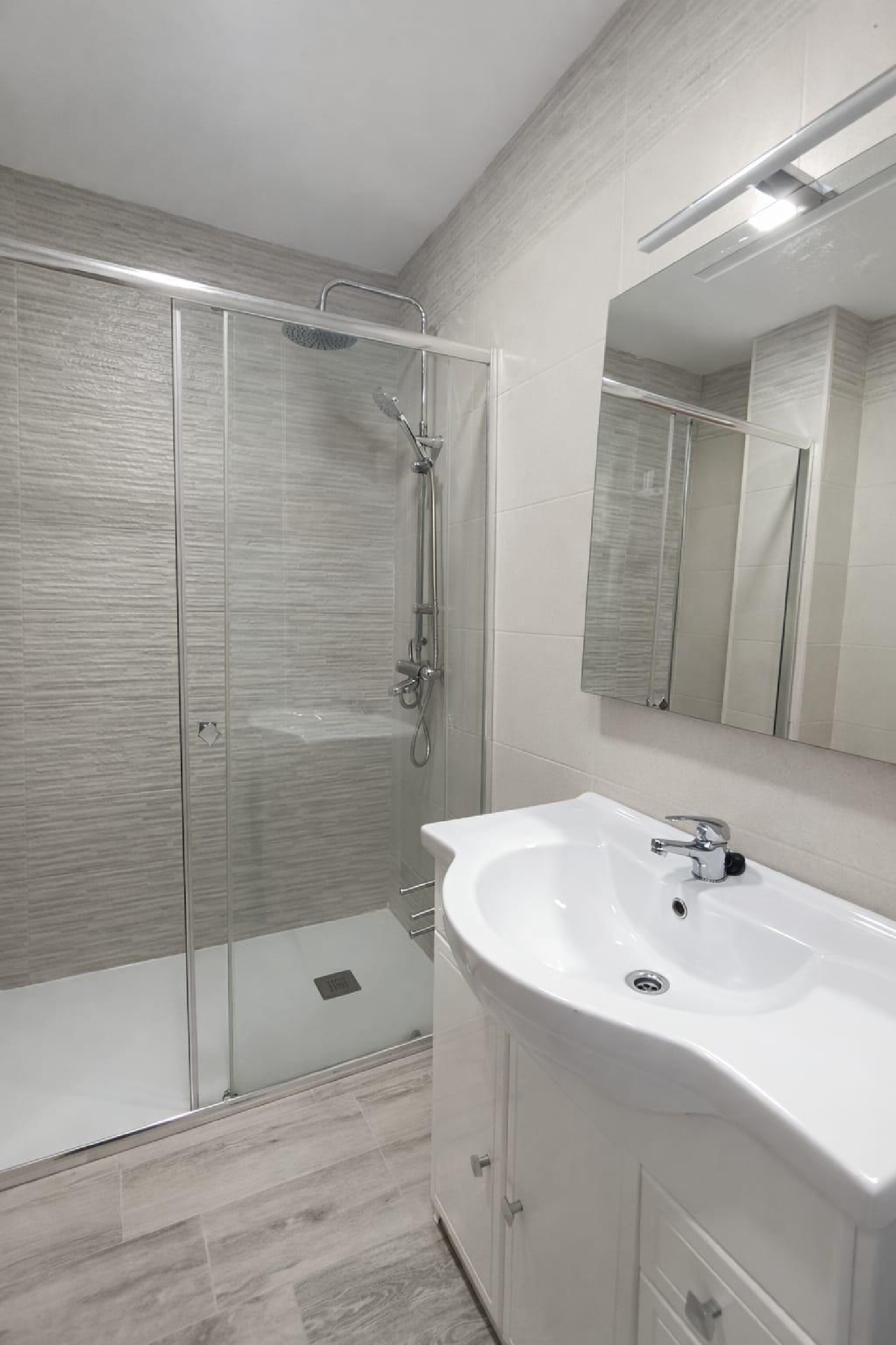  till salu lägenhet Camas Metropolitana De Sevilla 8