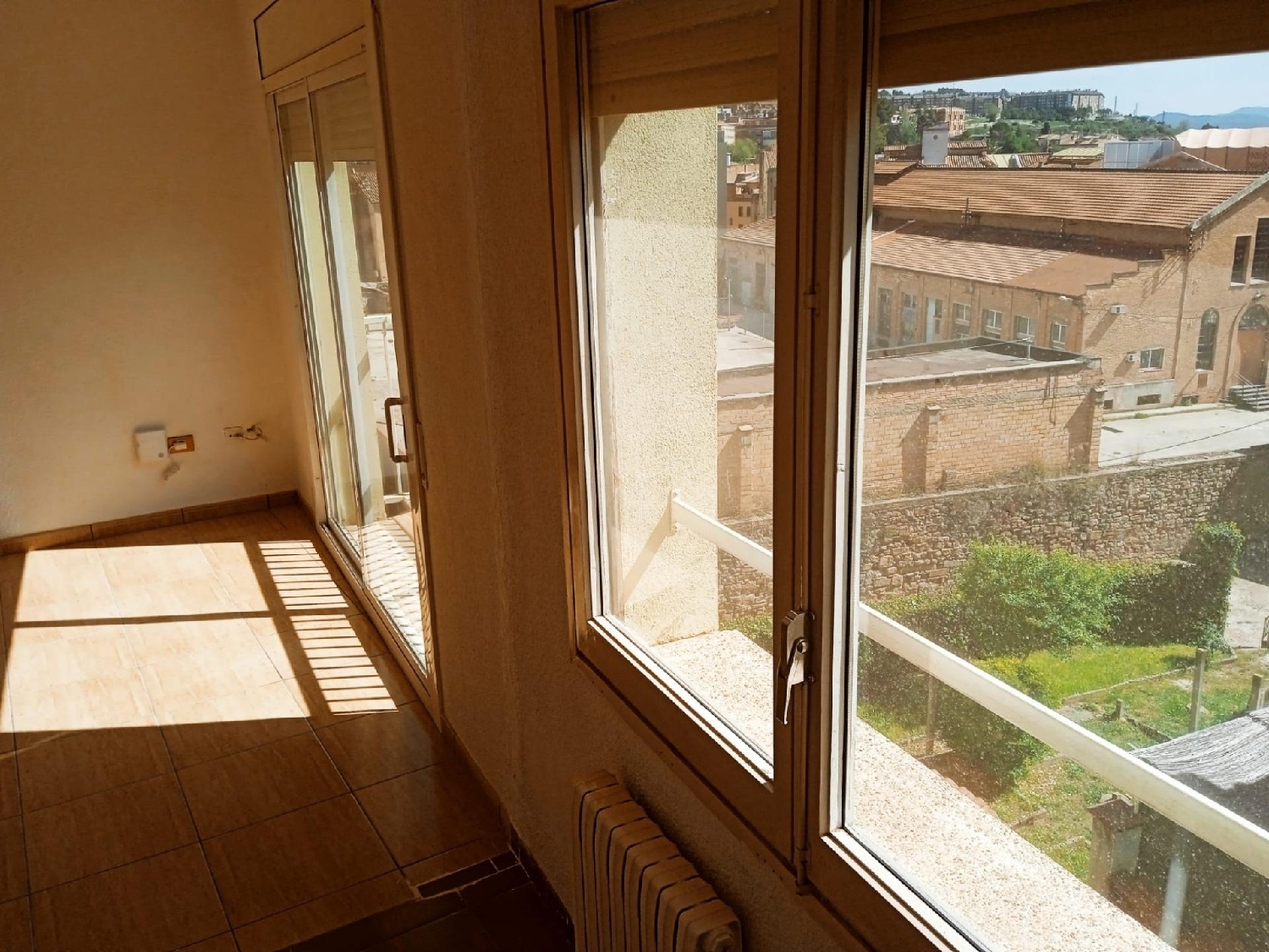 till salu lägenhet Manresa Bages 3