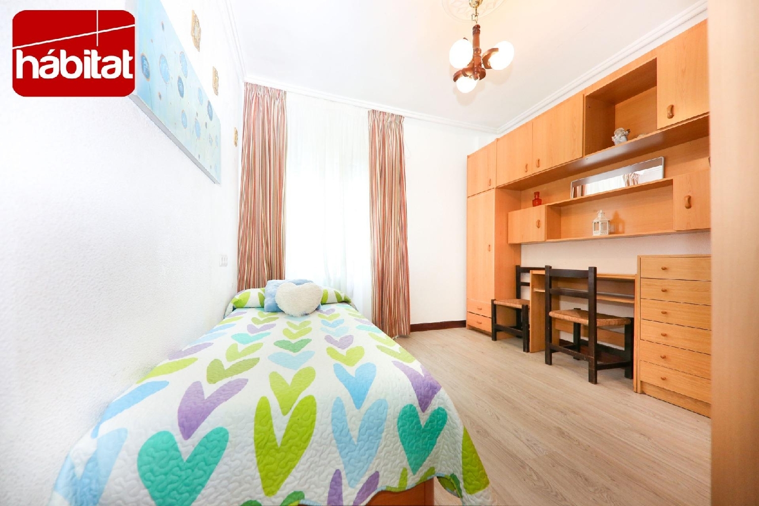  till salu lägenhet Sánsoain Media Oriental 8