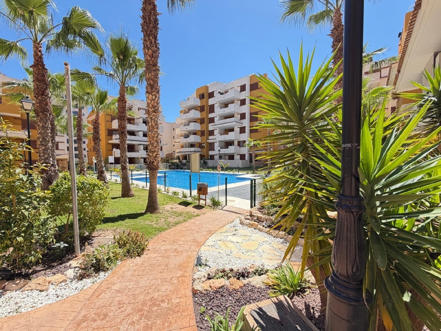  for sale apartment Torrevieja Baix Segura 1