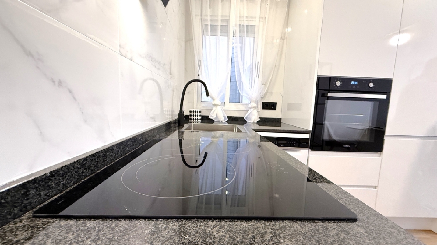  for sale apartment Torrevieja Baix Segura 5