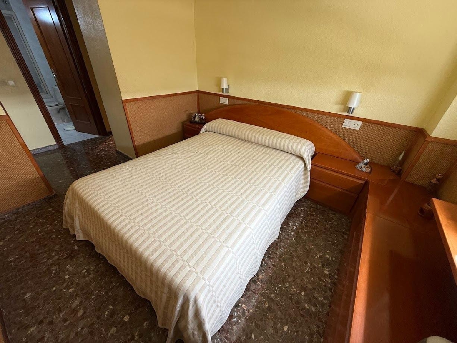  te koop appartement Valencia De Las Torres Campiña Sur 3