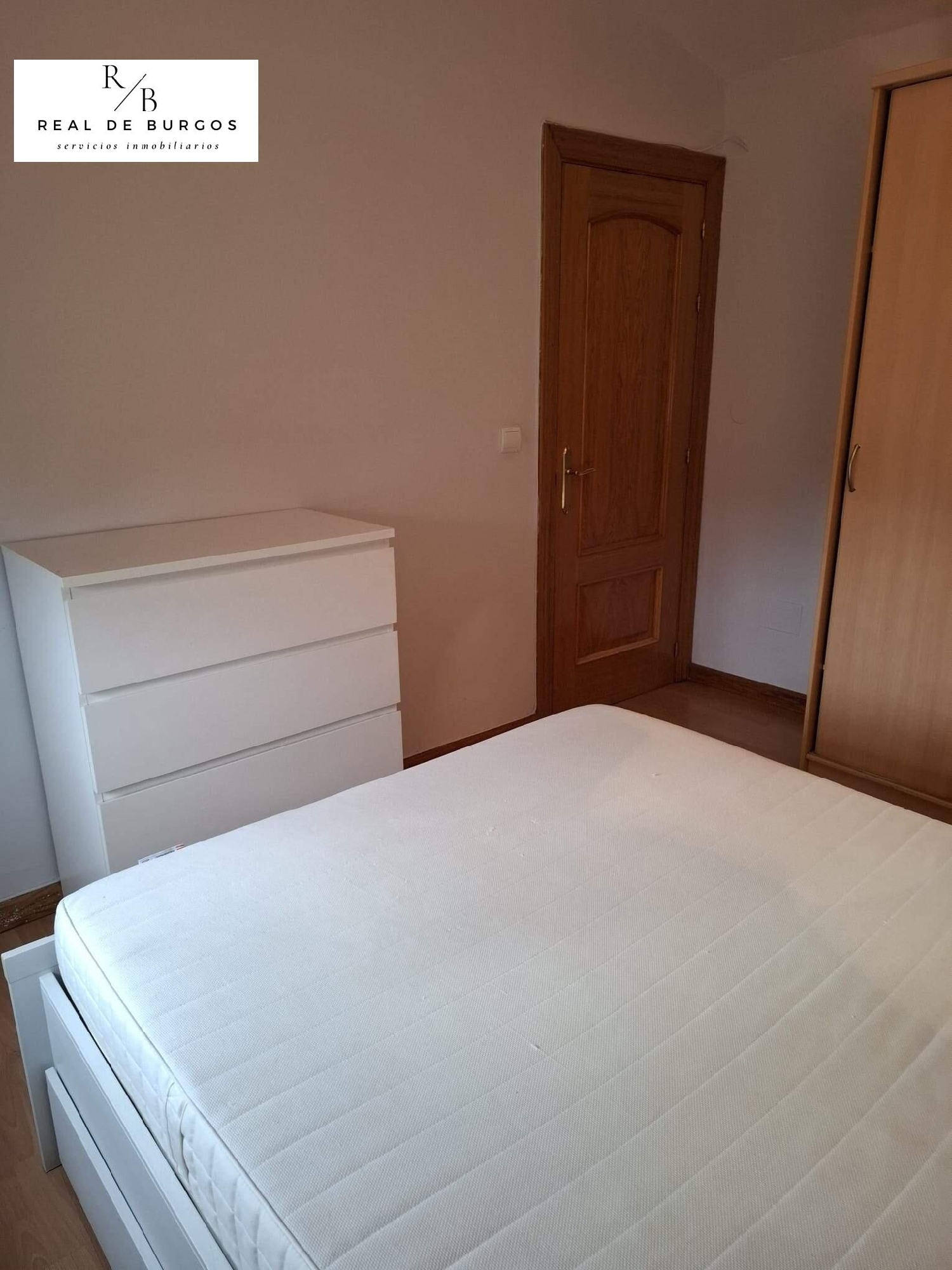  till salu lägenhet Valladolid Arzúa 8