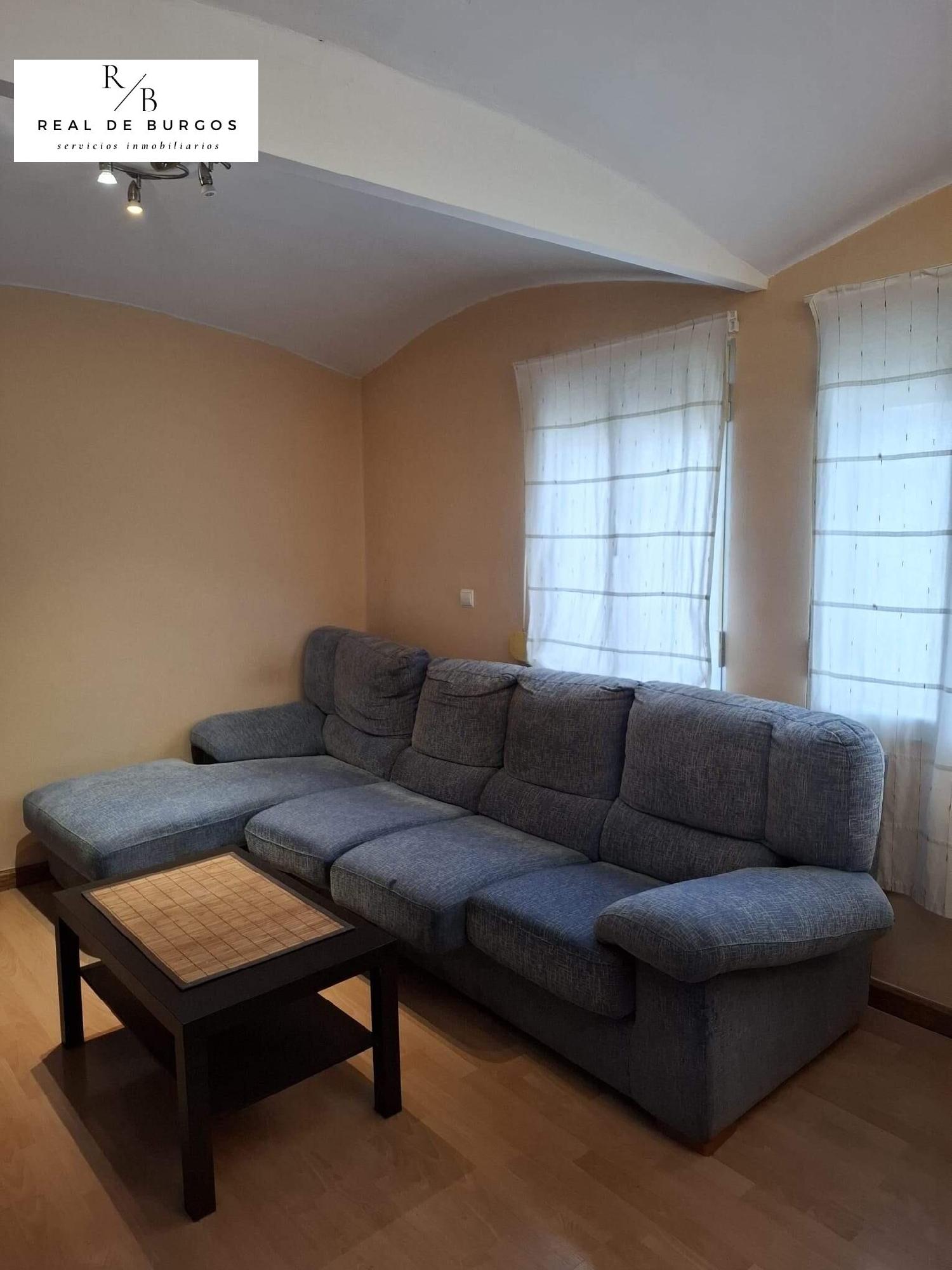  till salu lägenhet Valladolid Arzúa 6