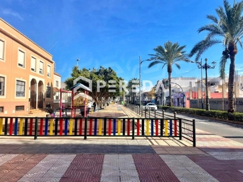 Roquetas De Mar Poniente Almeriense Gebäude Bild 6373701