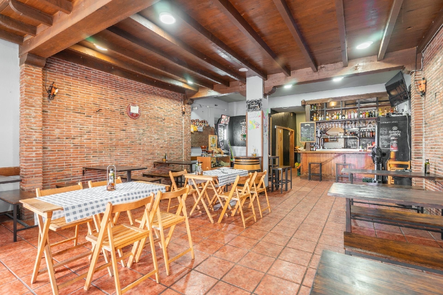  till salu kommersiell Arriondas Oriente 2