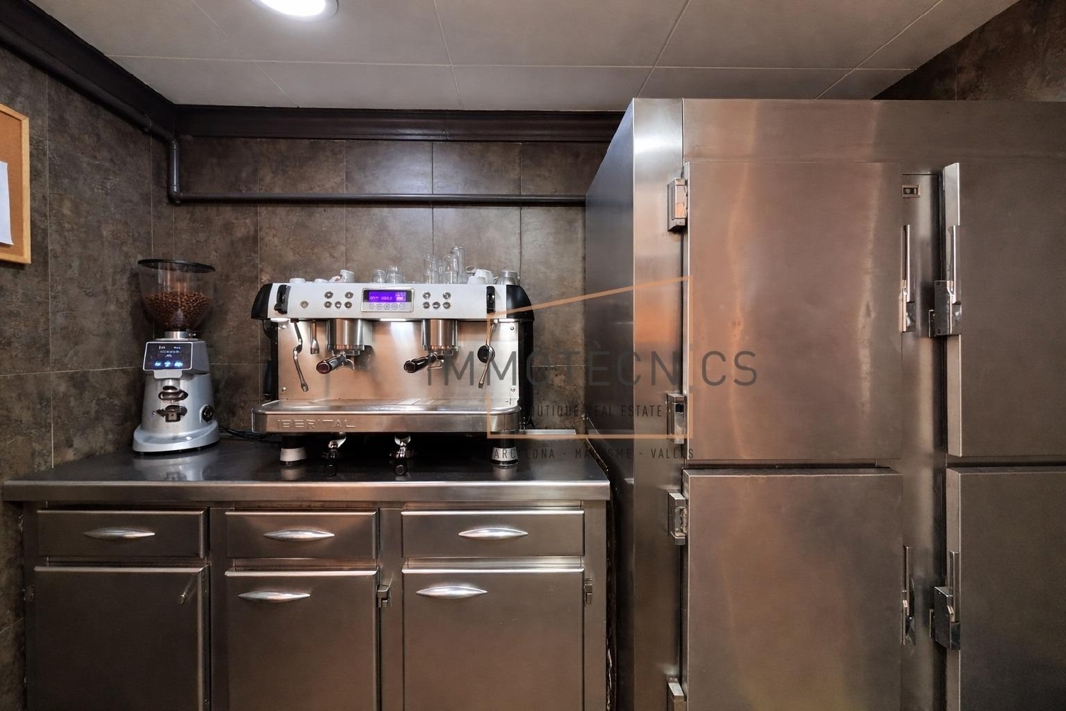  till salu kommersiell Canet De Mar Maresme 8