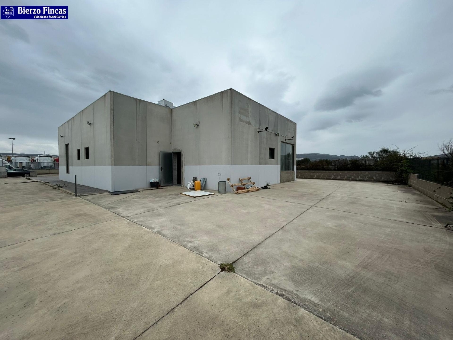 en venta local comercial Cubillos Del Sil Bierzo (El) 6