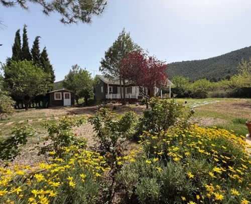 Bullas Noroeste hus på landet foto 6372641