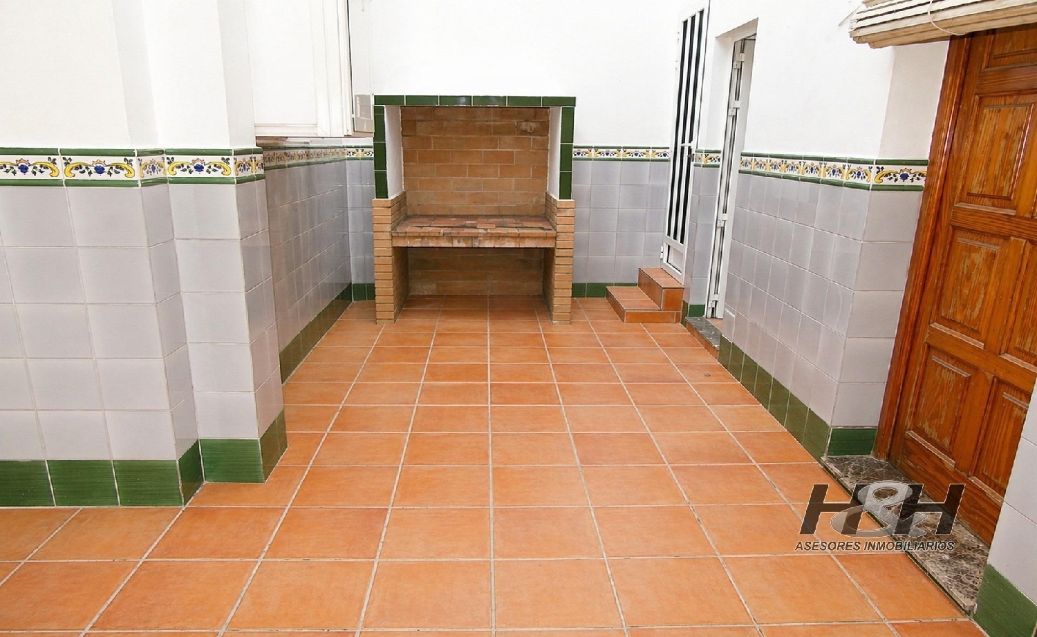  till salu bottenvåning Rocafort Horta Nord 2