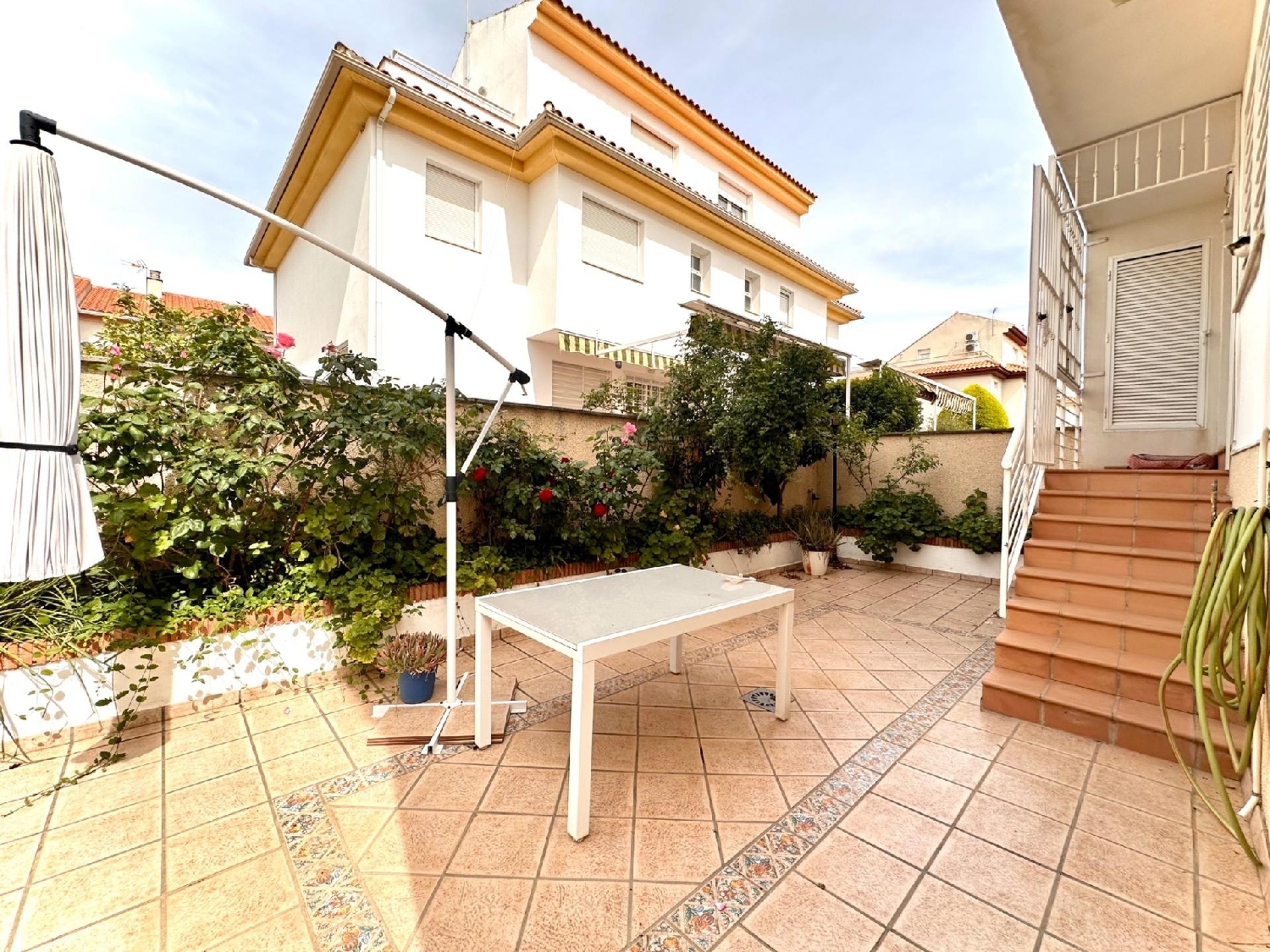  till salu hus Armilla Vega De Granada 1