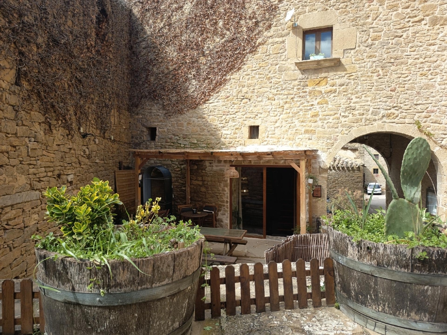  te koop huis Artariain Media Oriental 2