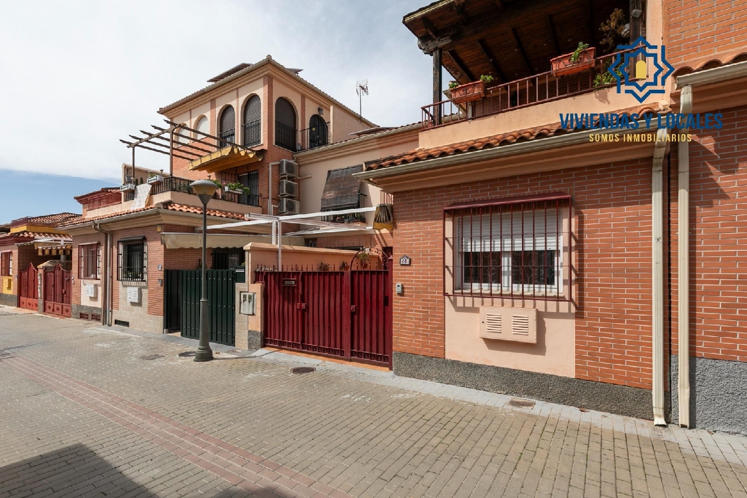  for sale house Barrio De Granada Alacantí 2