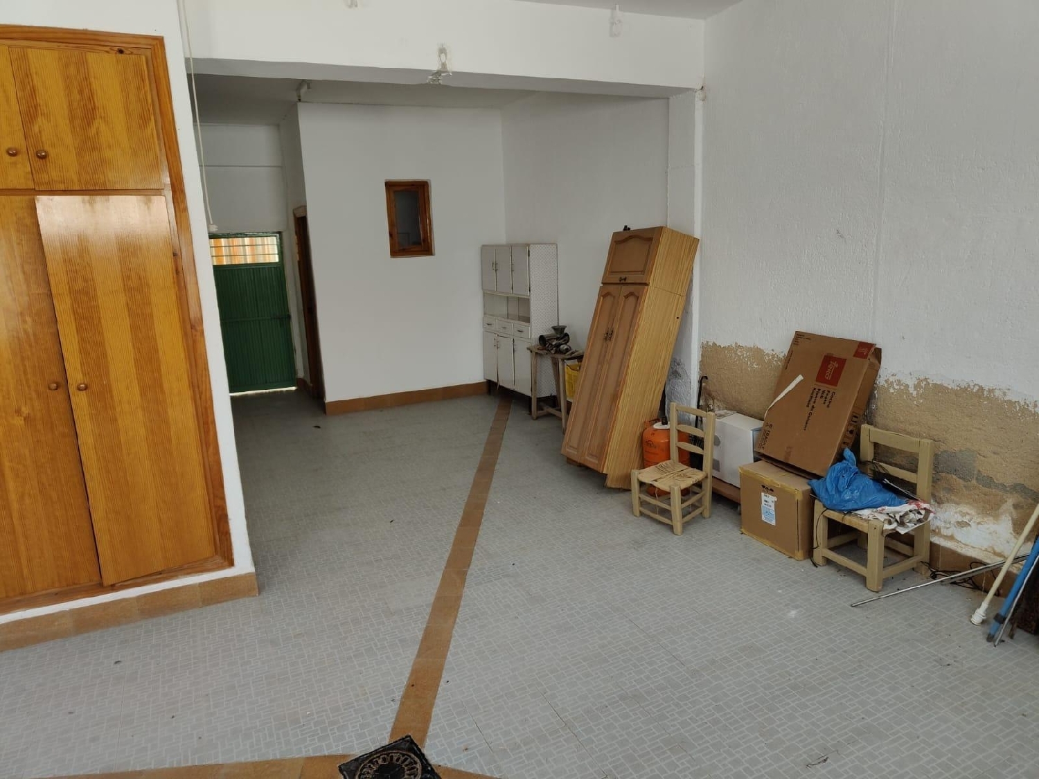  till salu hus Baza Baza 2