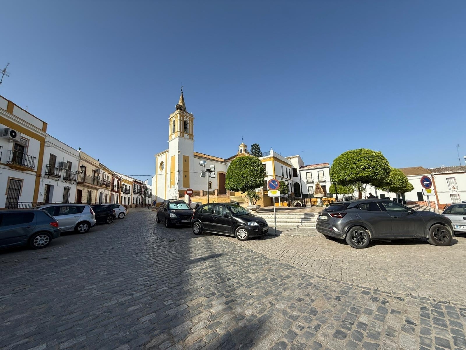  till salu hus Carrión De Los Céspedes Aljarafe 1