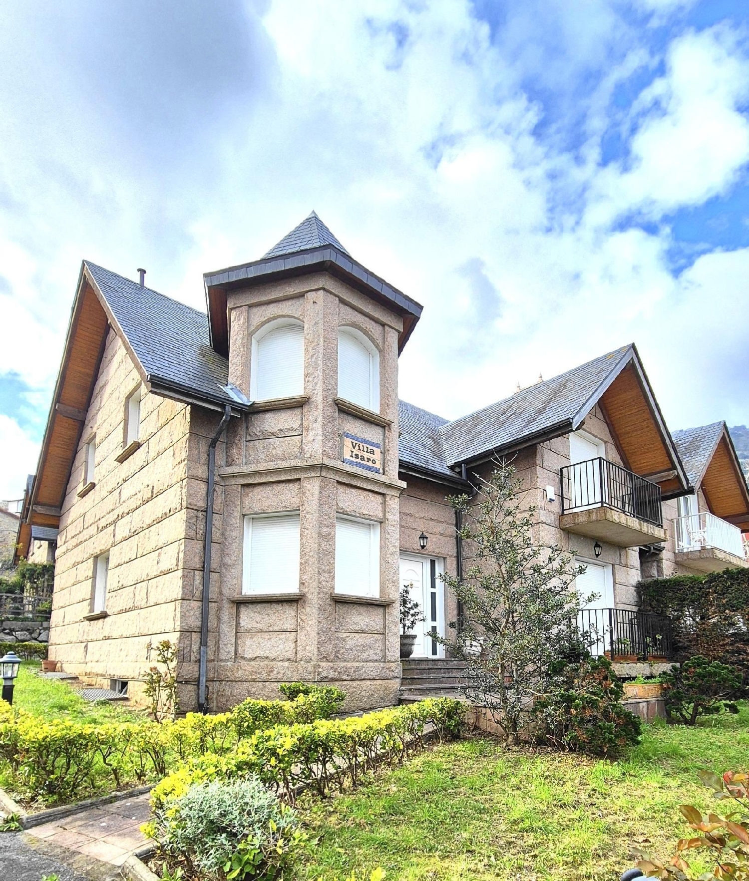  for sale house Castro Urdiales Costa Oriental 3