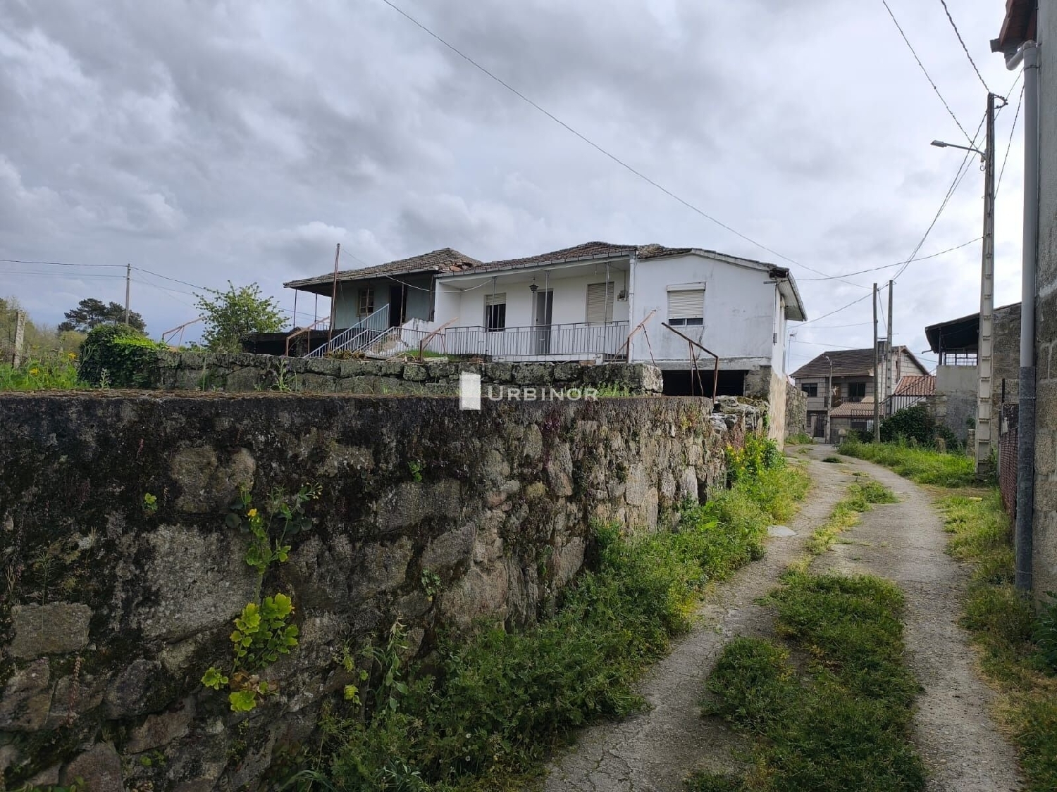  en venta casa San Cibrao Das Viñas Ourense 1