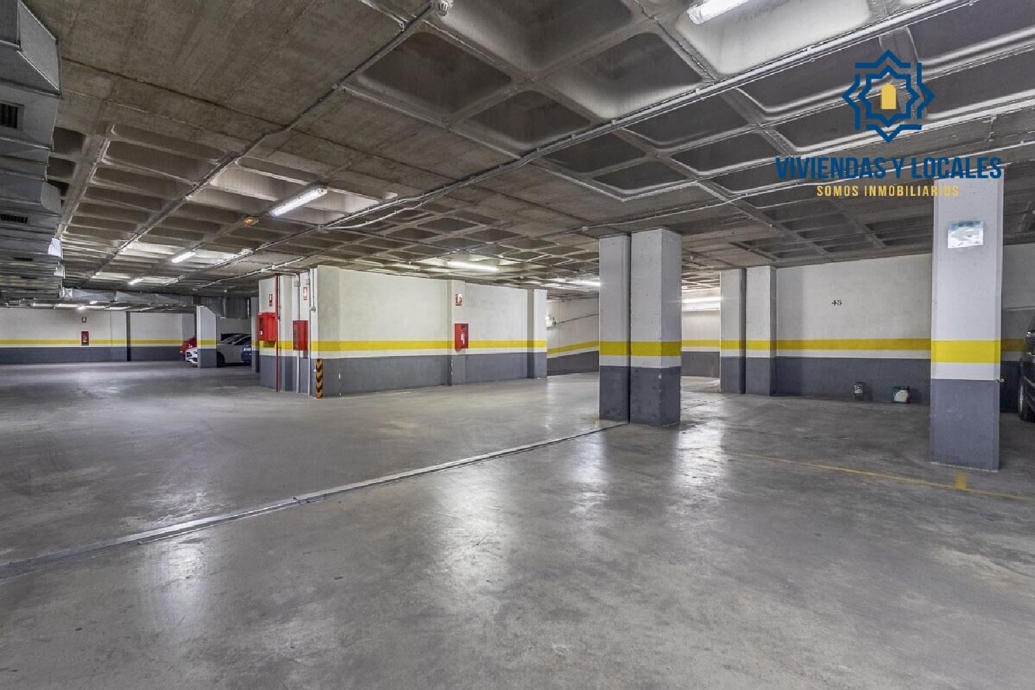  till salu parkering Barrio De Granada Alacantí 8