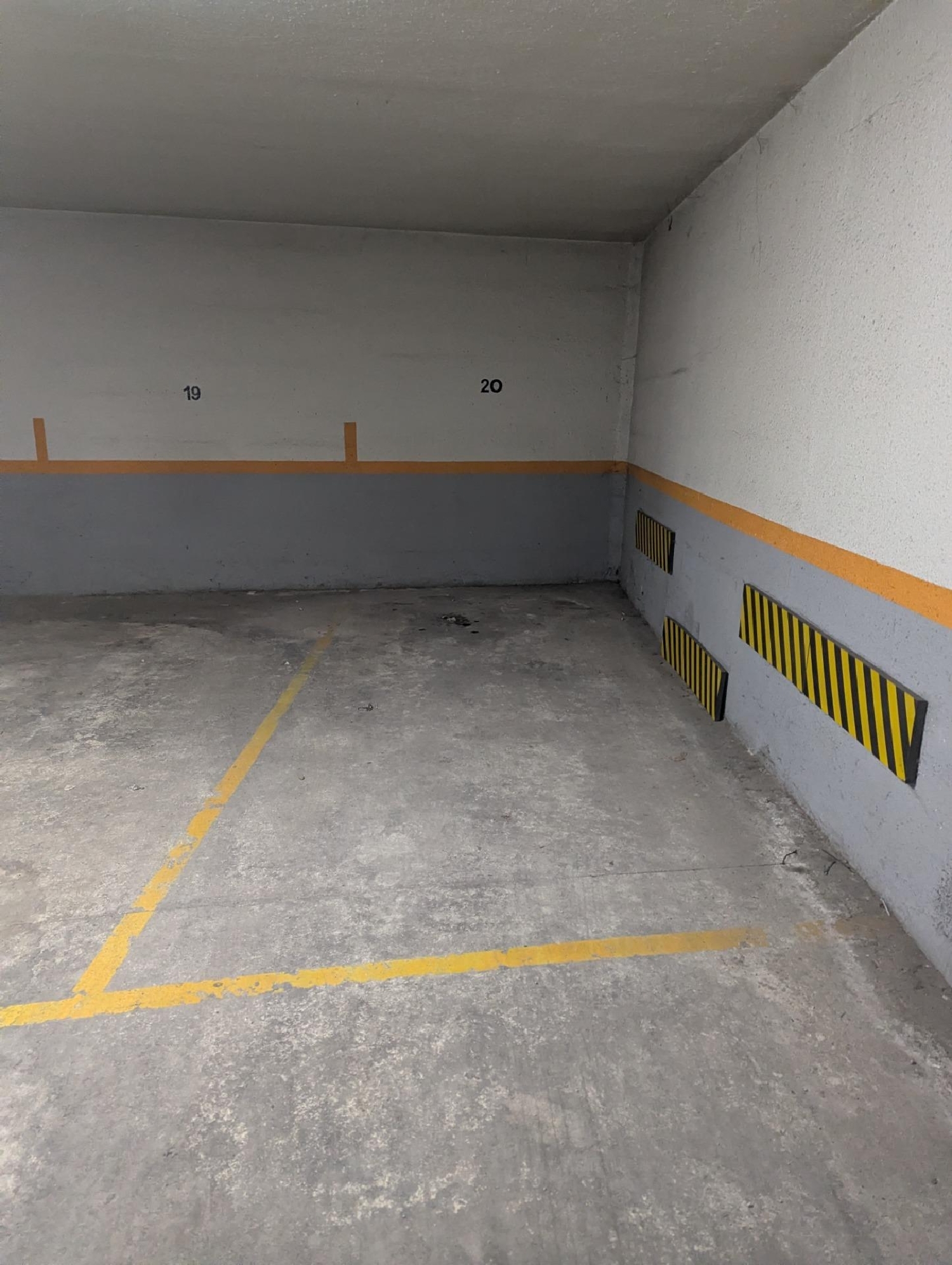  kaufen Parkplatz Estella Tierra Estella 2
