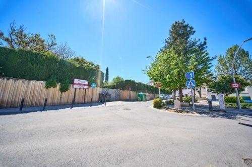 La Zubia Vega De Granada parkering foto 6376404