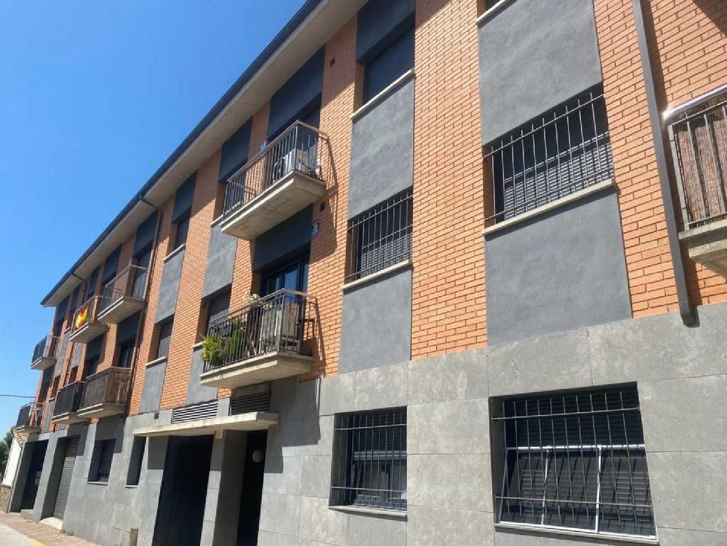  te koop parkeerplaats Roda De Ter Osona 3