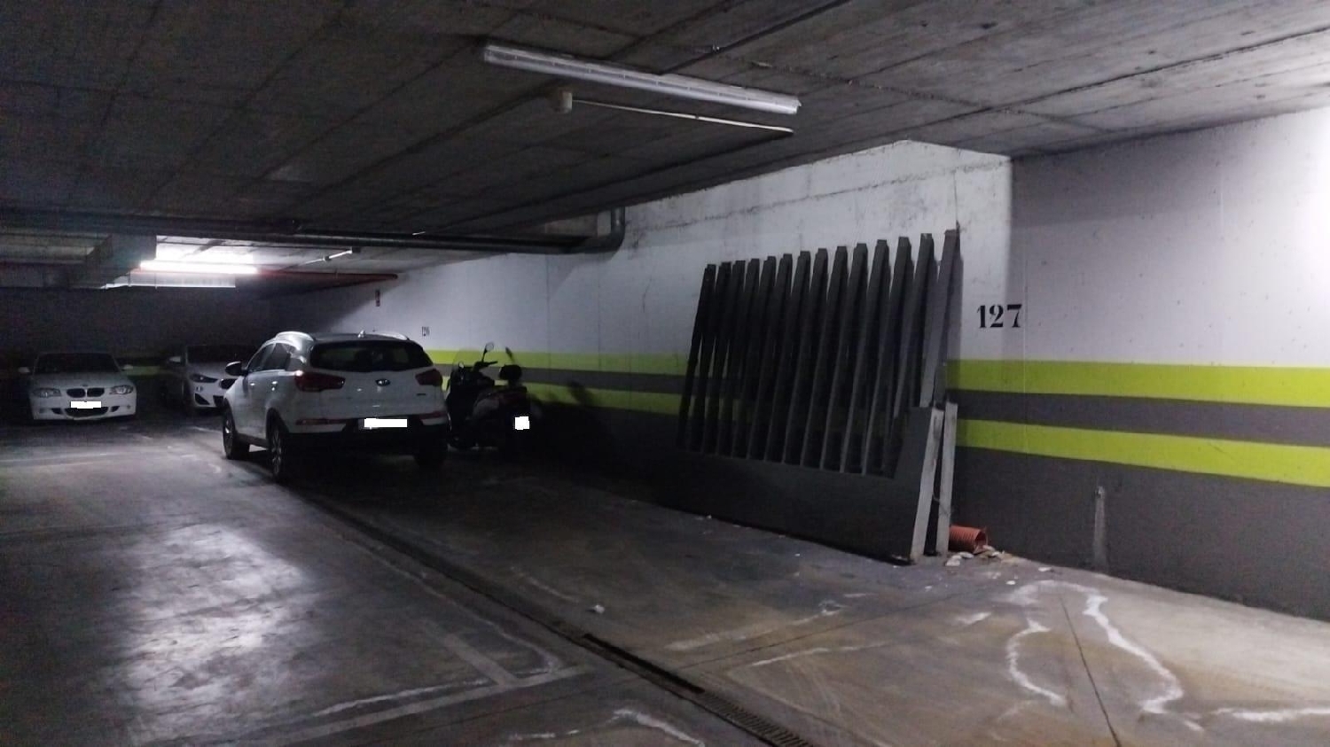  te koop parkeerplaats Sevilla La Nueva Sur 4
