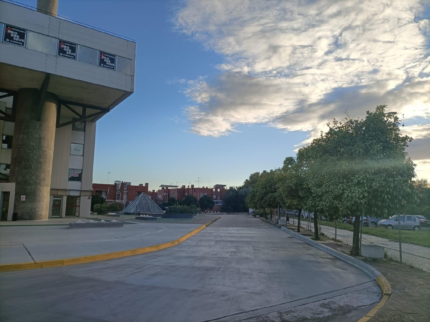  te koop parkeerplaats Sevilla La Nueva Sur 1