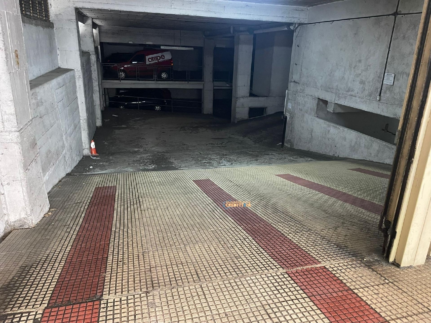  en venta parking Vigobo Barcala 7