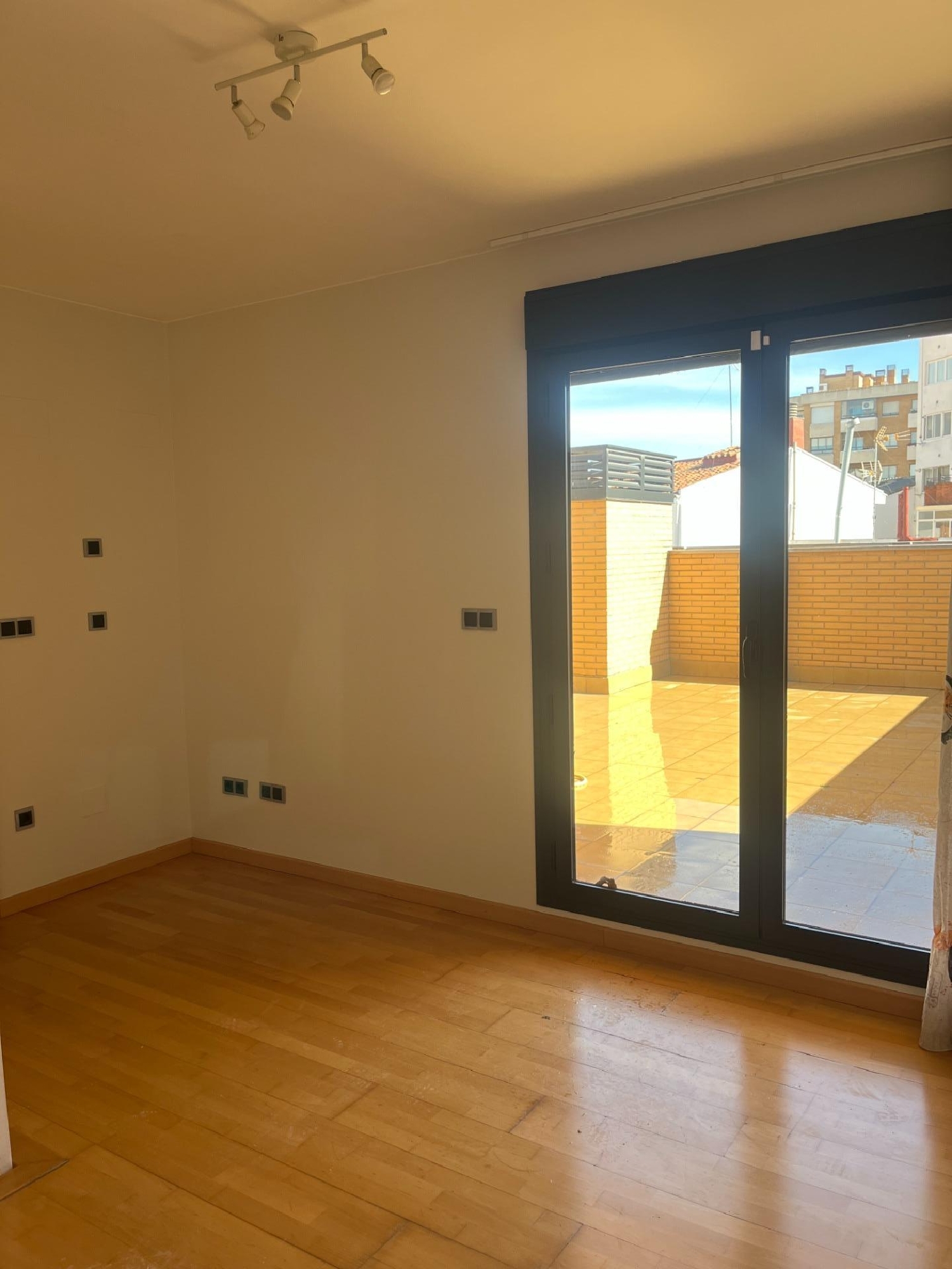 à vendre penthouse Zaragoza Centro 50004 D.C. Zaragoza 2