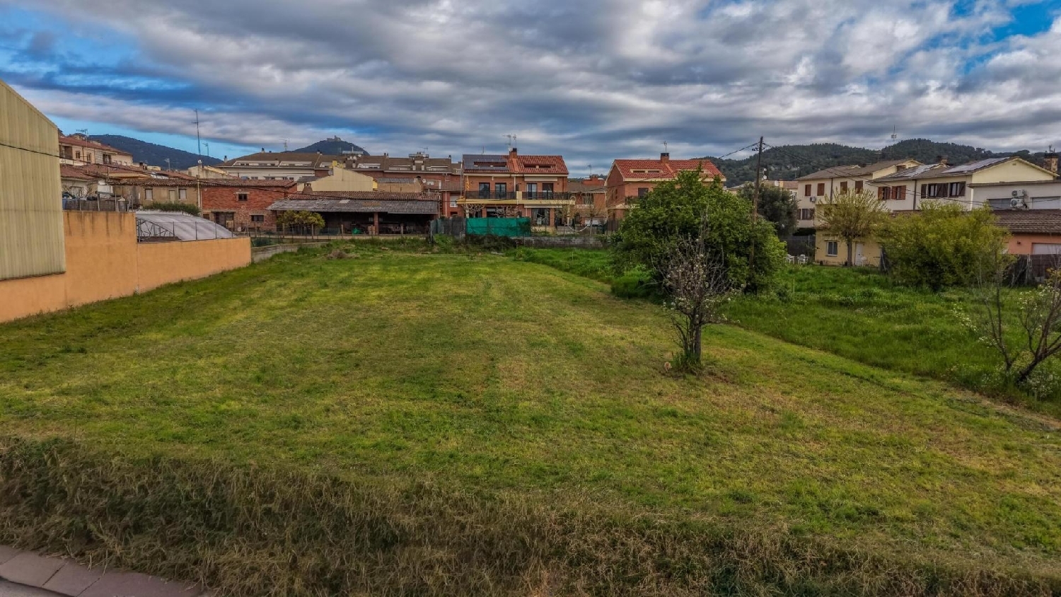  for sale plot Breda Selva 1