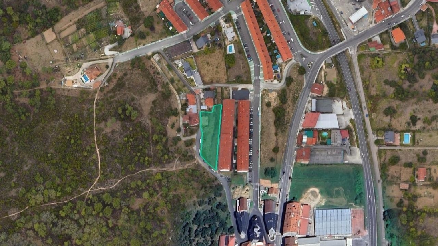 en venta terreno San Cibrao Das Viñas Ourense 2