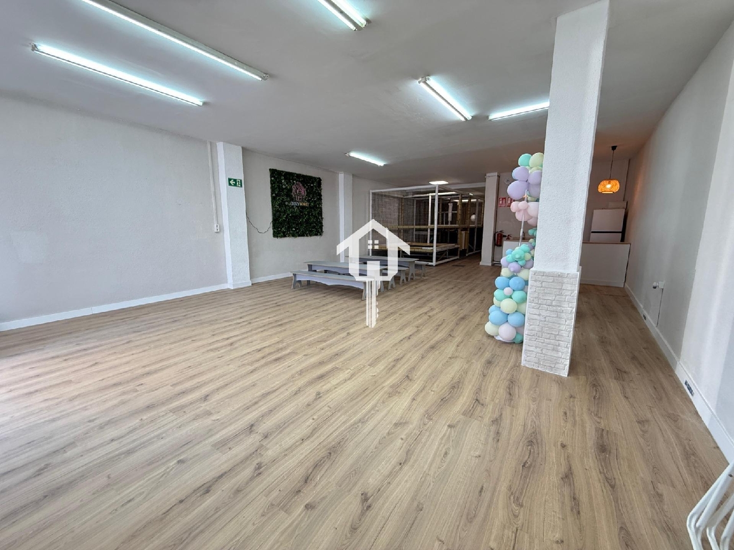  for sale commercial premise Alicante Centro 03001 Alacantí 2