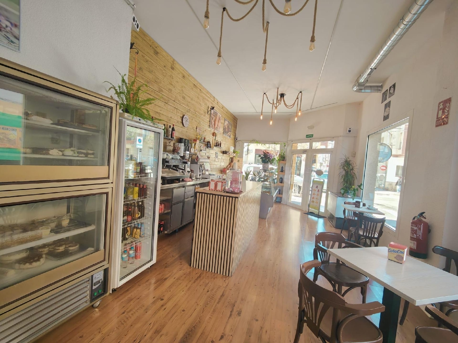  till salu lokal Amposta Montsià 2