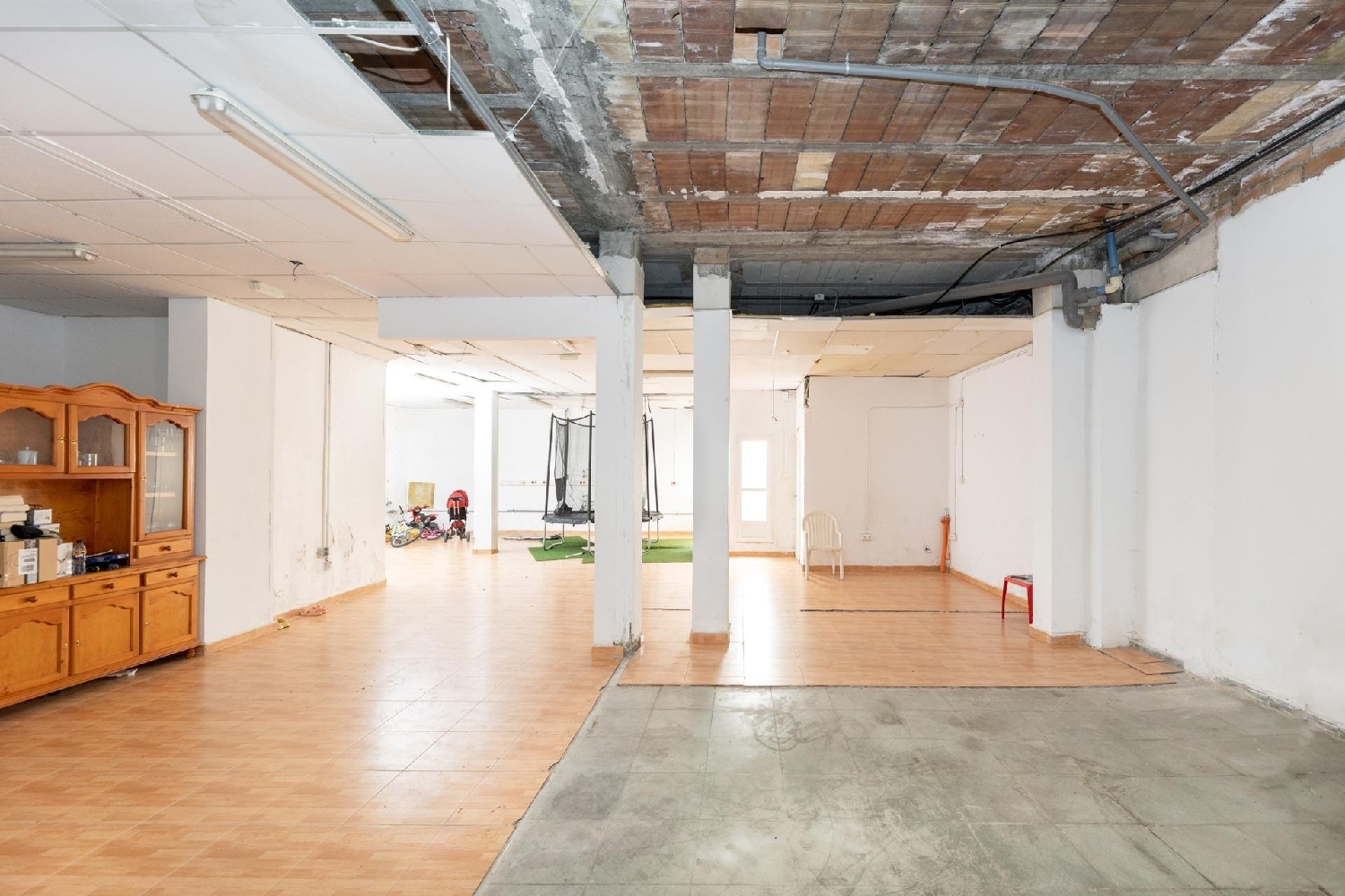 for sale commercial premise Armilla Vega De Granada 4