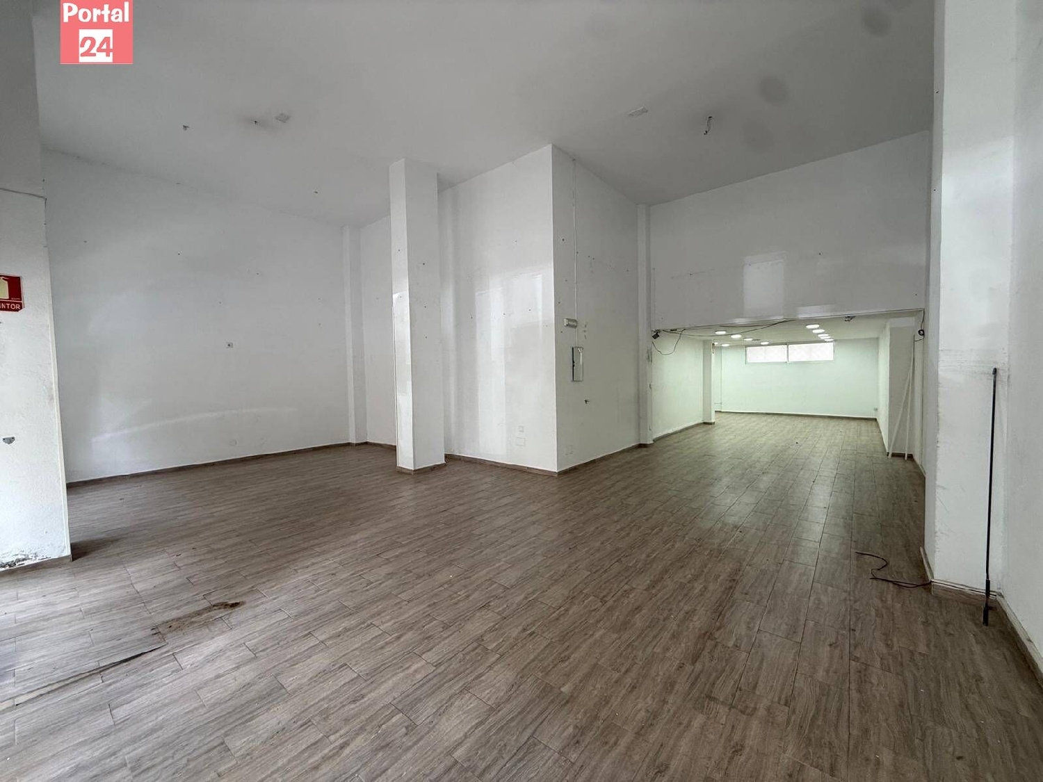 à vendre local commercial Badajoz Casco Antiguo-Centro Badajoz 4