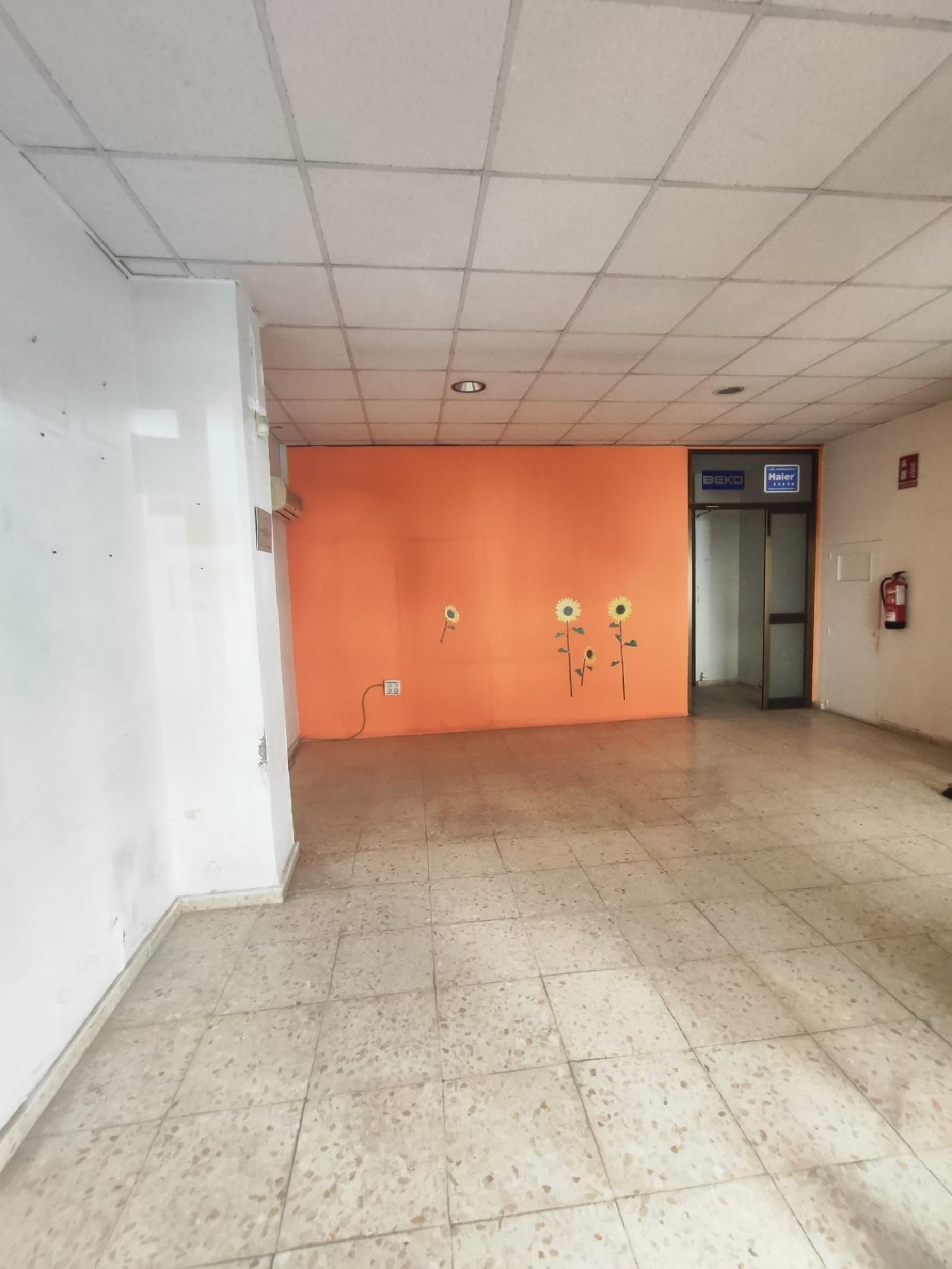  te koop bedrijfsruimte Barriada Les Tres Creus Bages 6