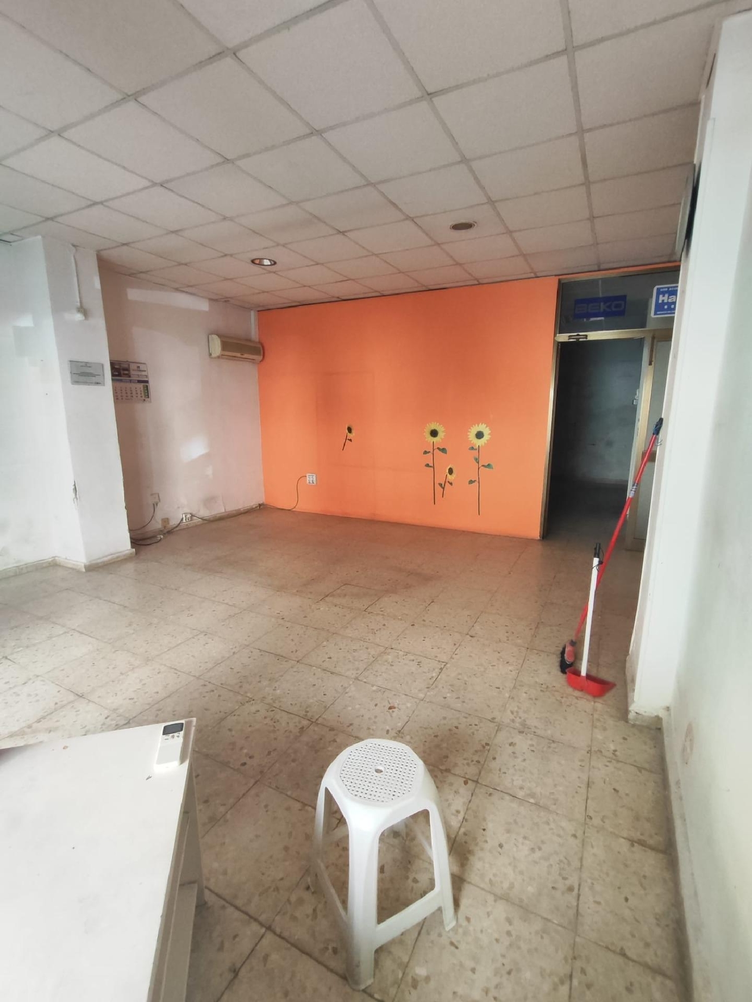  te koop bedrijfsruimte Barriada Les Tres Creus Bages 8