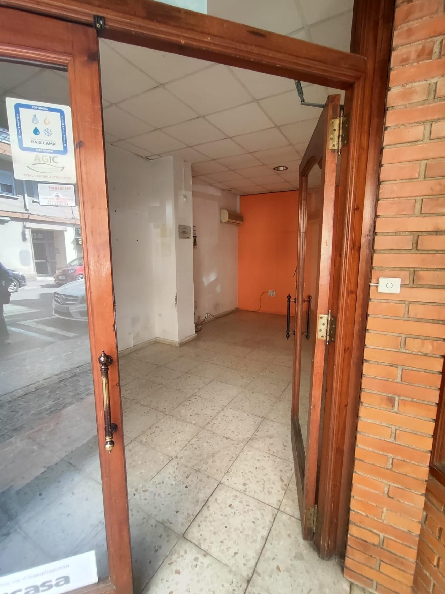  te koop bedrijfsruimte Barriada Les Tres Creus Bages 3