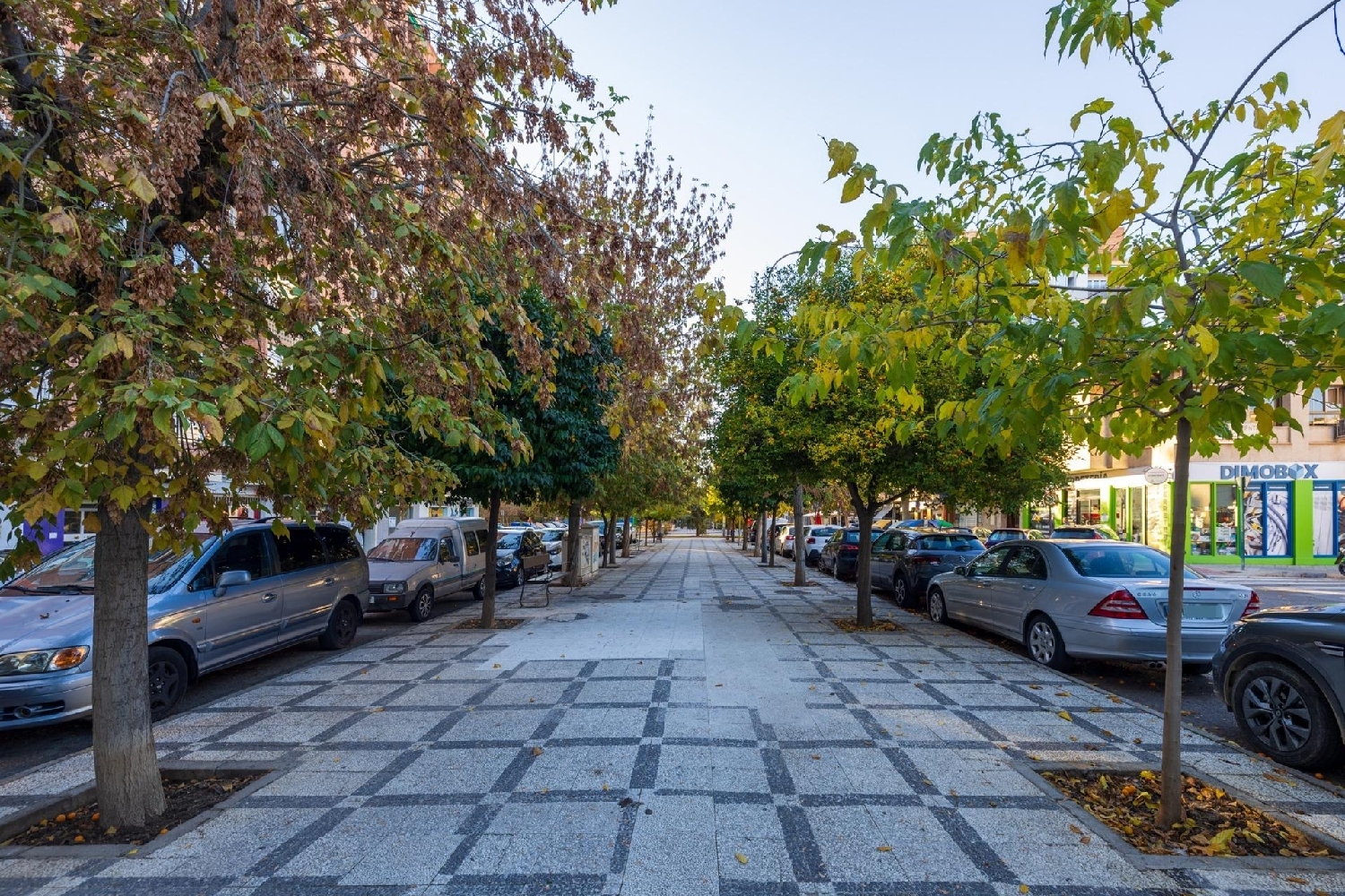  en venta local Barrio De Granada Alacantí 4