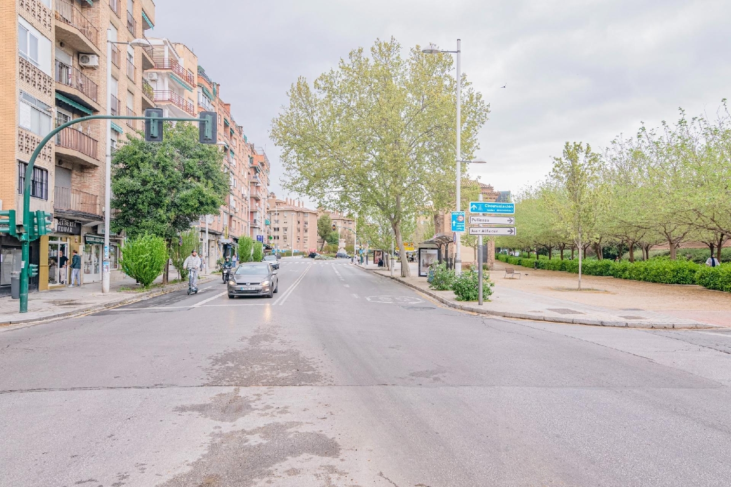  te koop bedrijfsruimte Barrio De Granada Alacantí 7