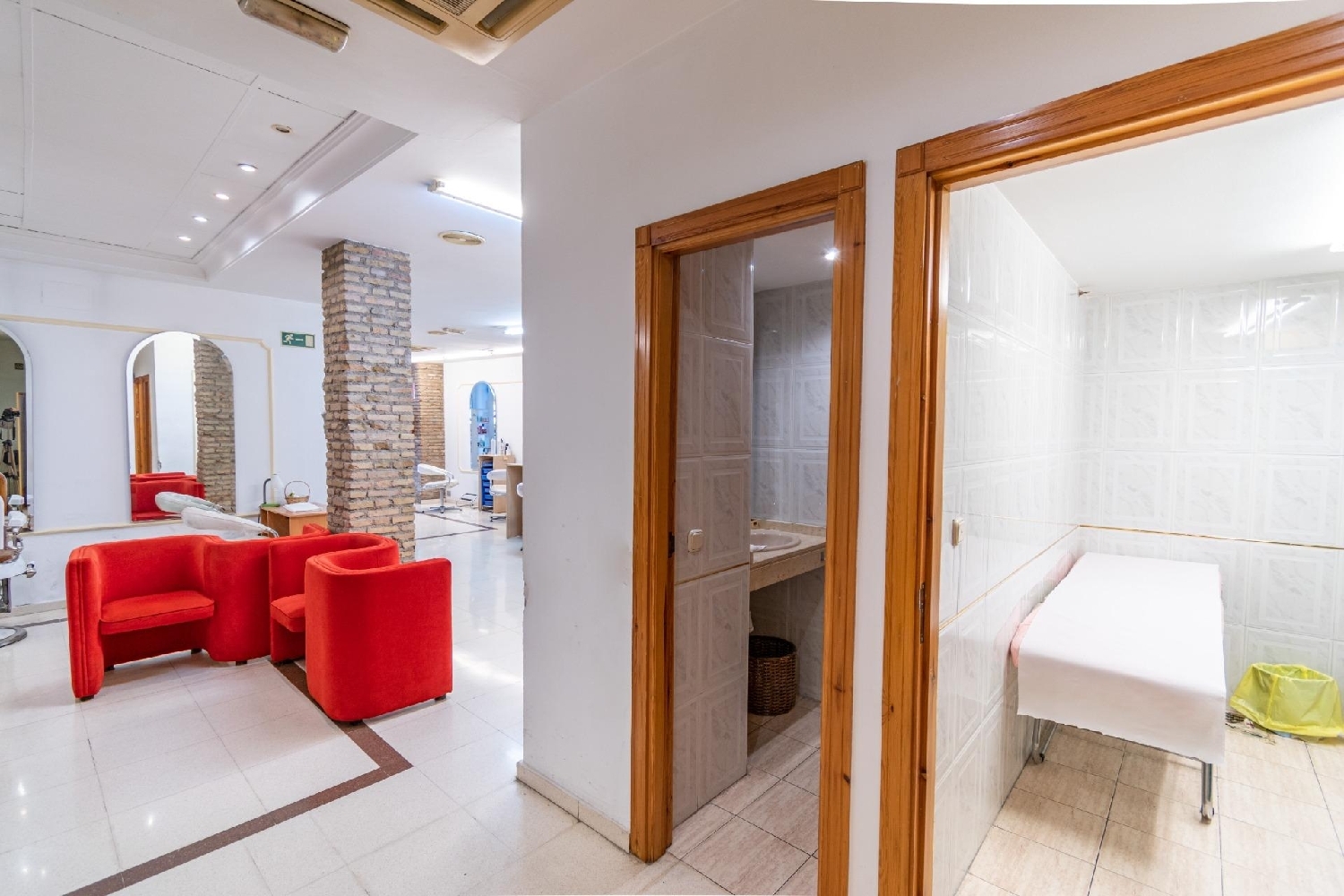  te koop bedrijfsruimte Barrio De Granada Alacantí 6