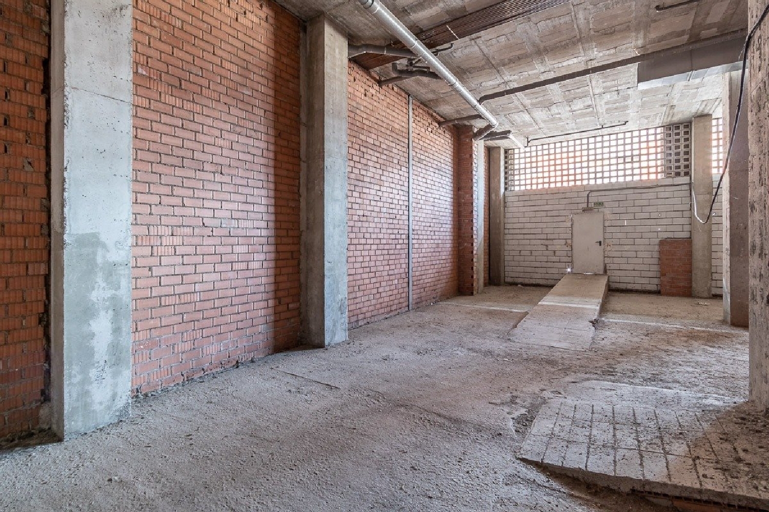  te koop bedrijfsruimte Barrio De Granada Alacantí 6