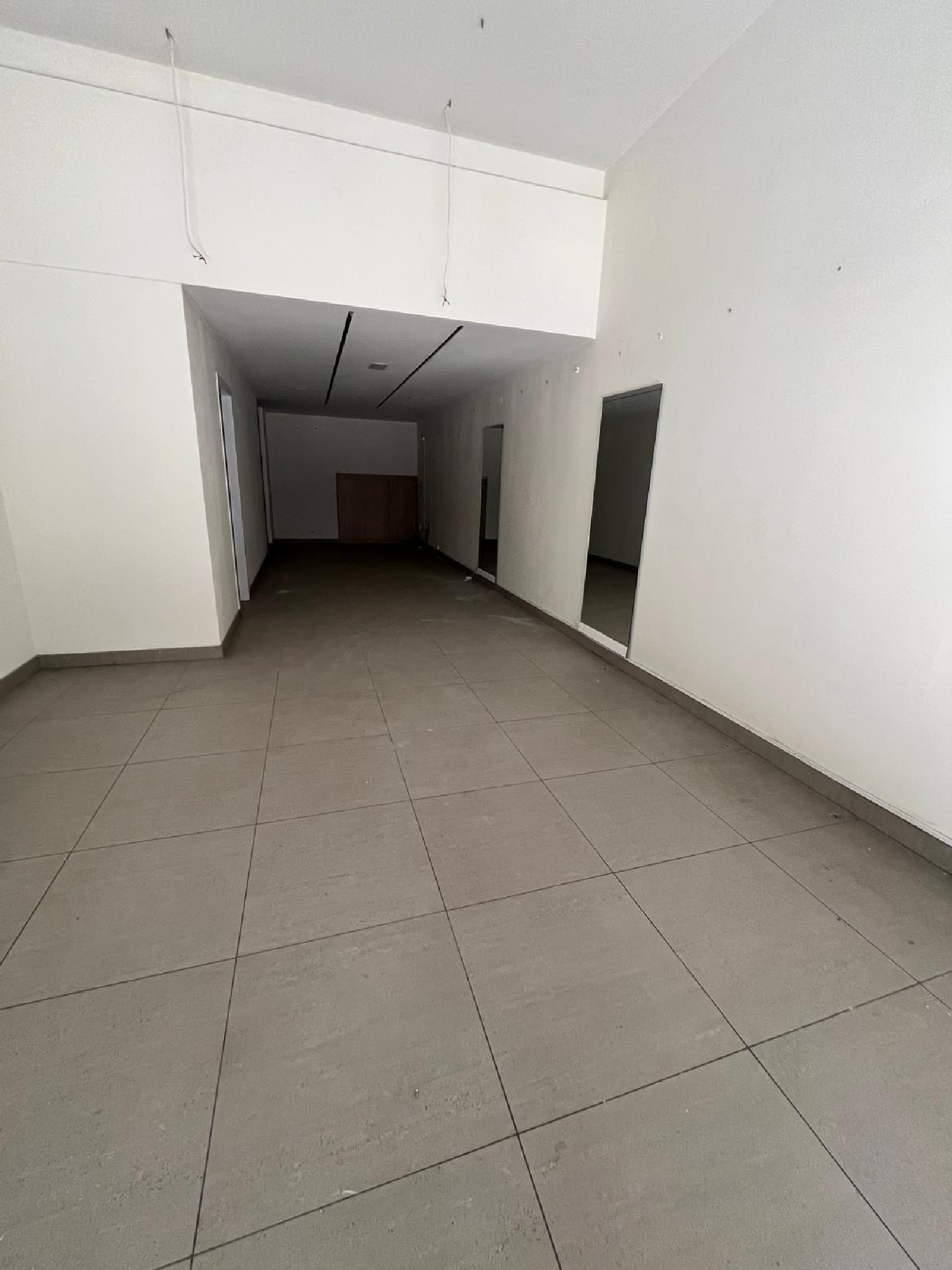  for sale commercial premise Barrio De Granada Alacantí 2