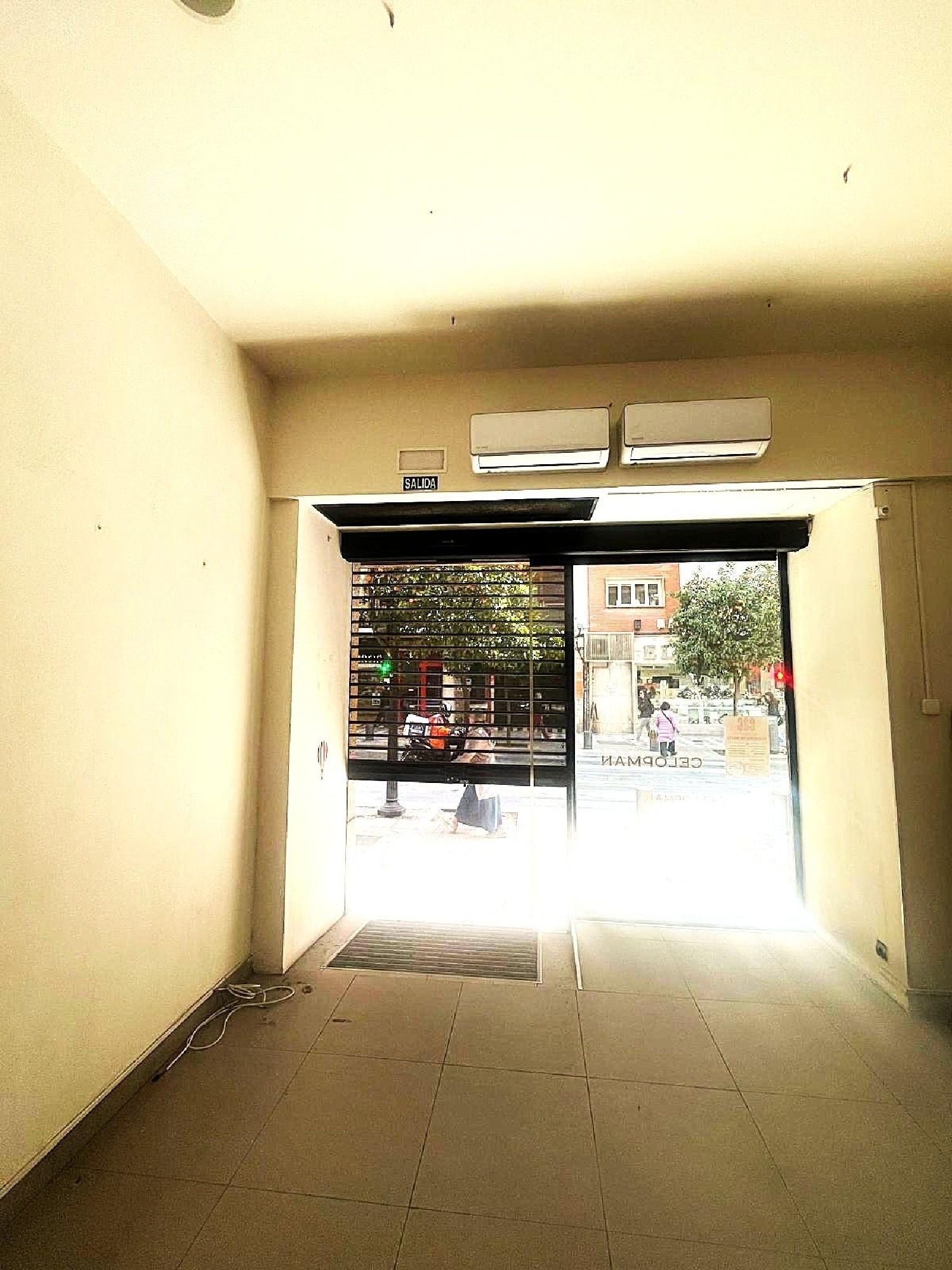  for sale commercial premise Barrio De Granada Alacantí 5