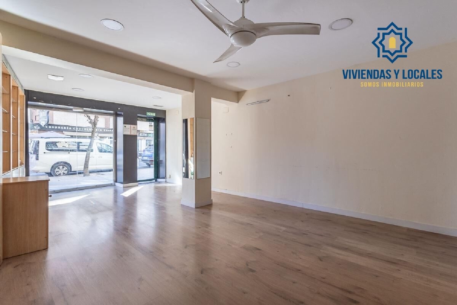  till salu lokal Barrio De Granada Alacantí 6