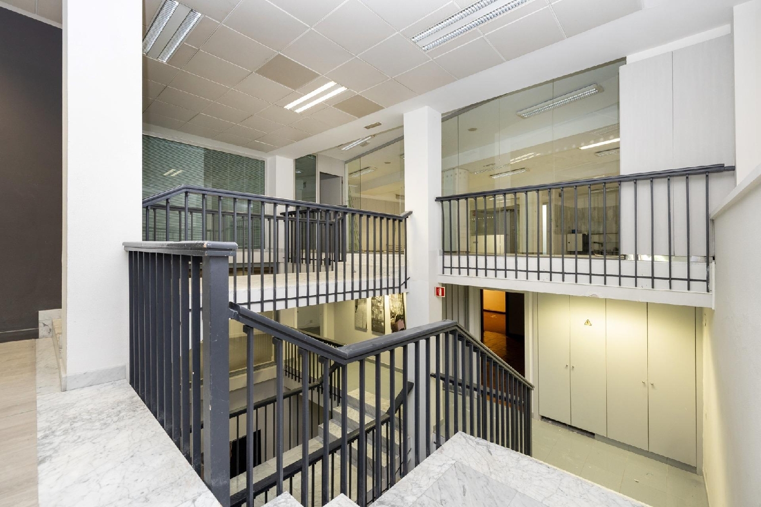  en venta local Barrio De Granada Alacantí 4