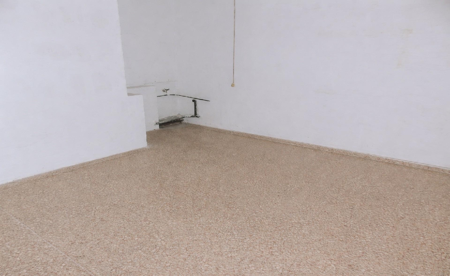  till salu lokal Burjassot Horta Nord 3