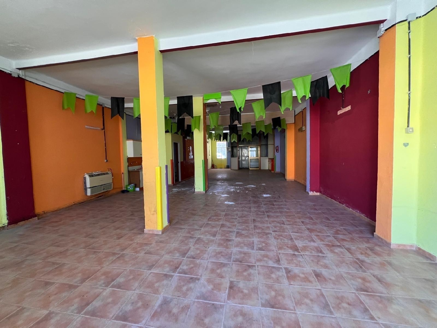  till salu lokal Camp De Lliria Camp De Túria 2