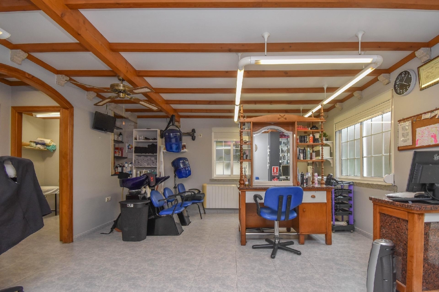  en venta local Carral Arzúa 7